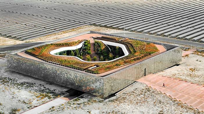 Konya'daki ilginç yapının çok sayıda ödülü var: Dışı süslü, içi güçlü 6